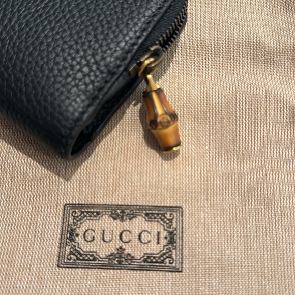 Gucci Double G Medium Leather Card Case - Picture 6 of 9